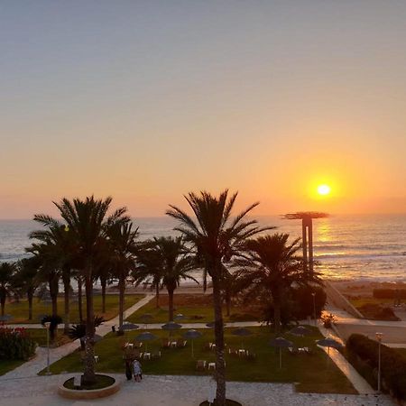 Seaview Sunset Holiday Apartments Пафос Екстериор снимка