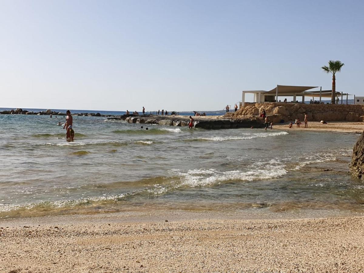 Seaview Sunset Holiday Apartments Пафос Екстериор снимка