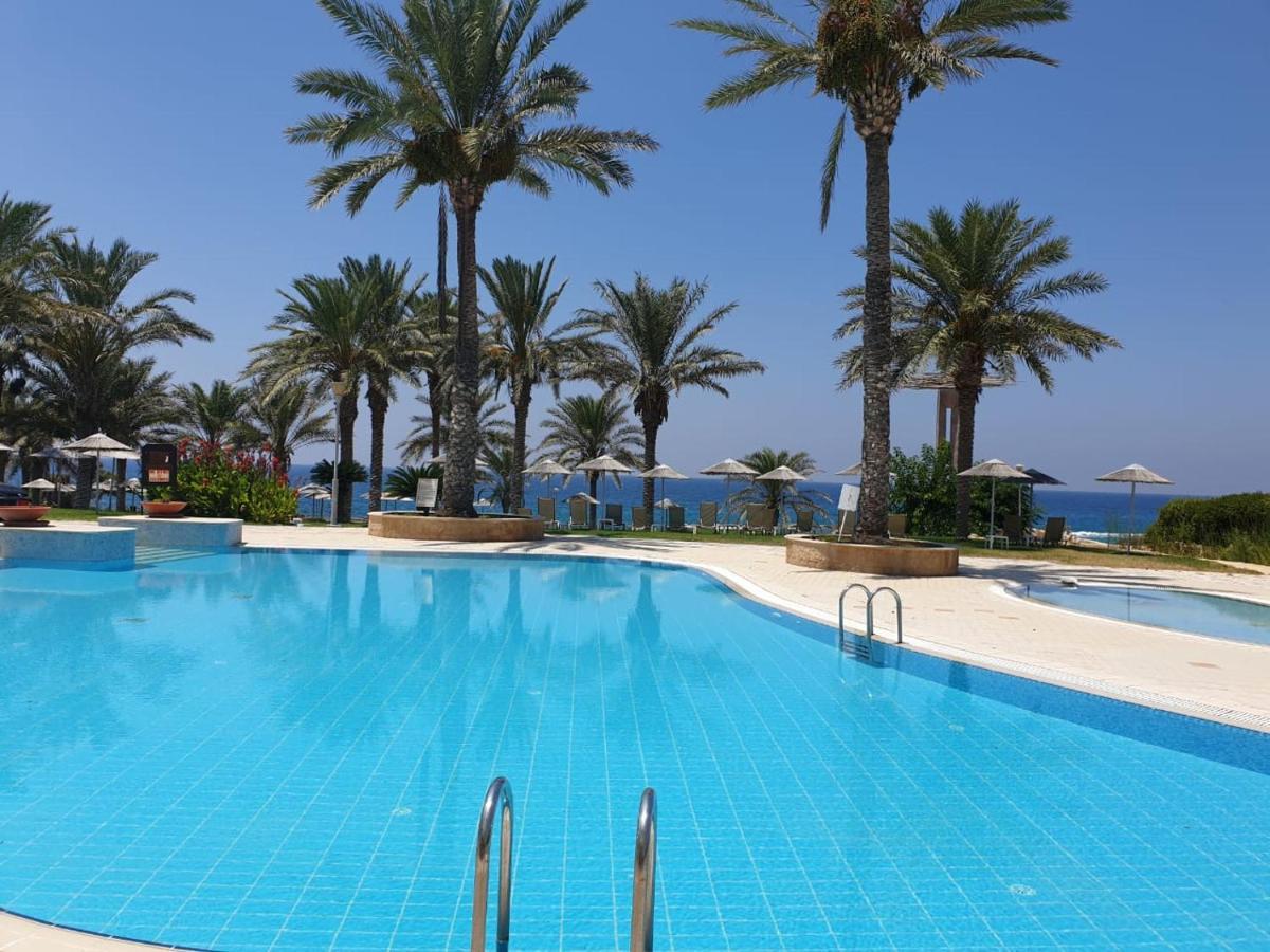 Seaview Sunset Holiday Apartments Пафос Екстериор снимка